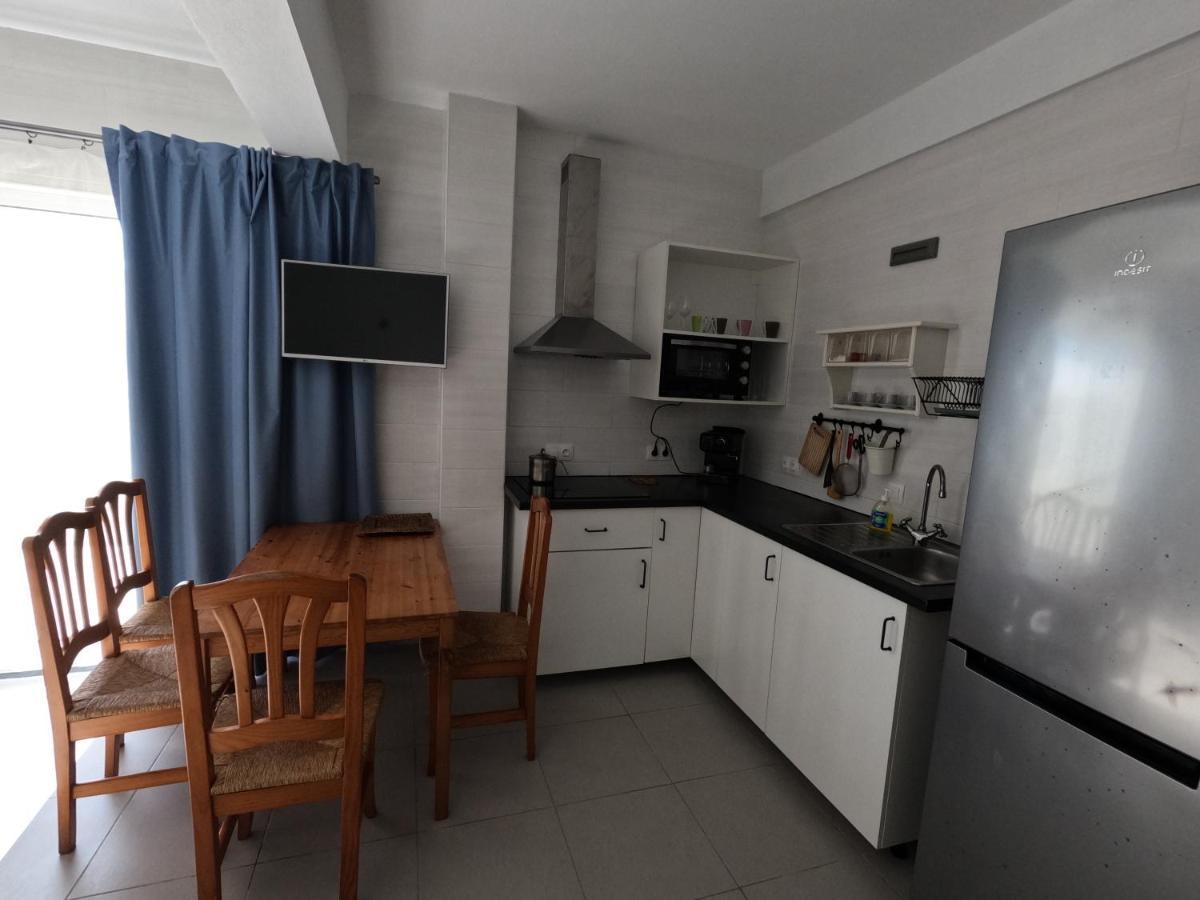 Apartamentos Praia Do Almoxarife Horta  Esterno foto