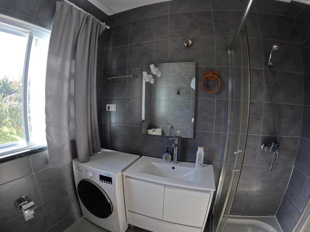 Apartamentos Praia Do Almoxarife Horta  Esterno foto