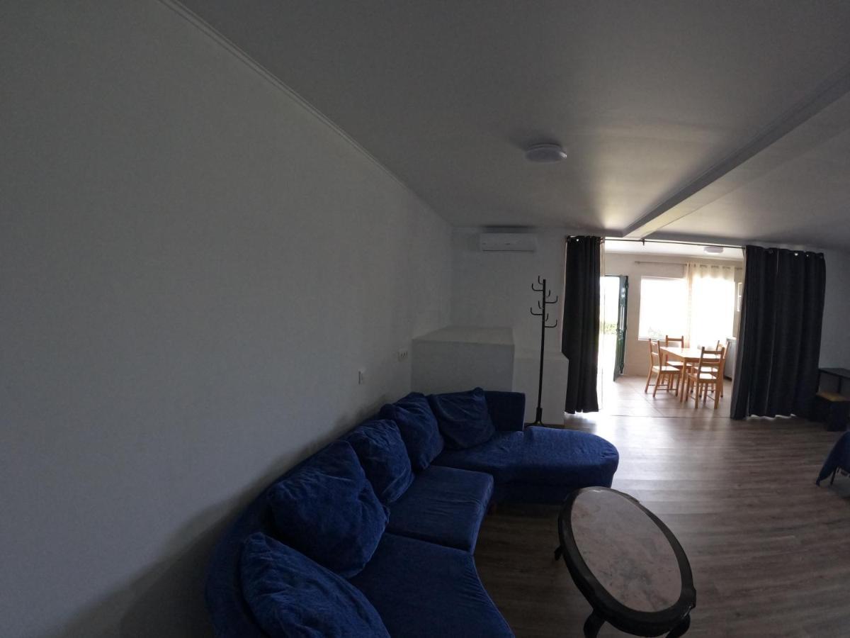 Apartamentos Praia Do Almoxarife Horta  Esterno foto