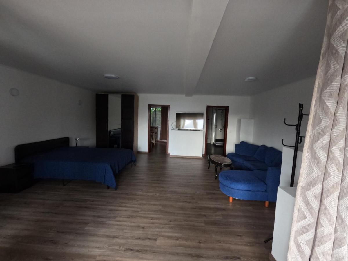 Apartamentos Praia Do Almoxarife Horta  Esterno foto