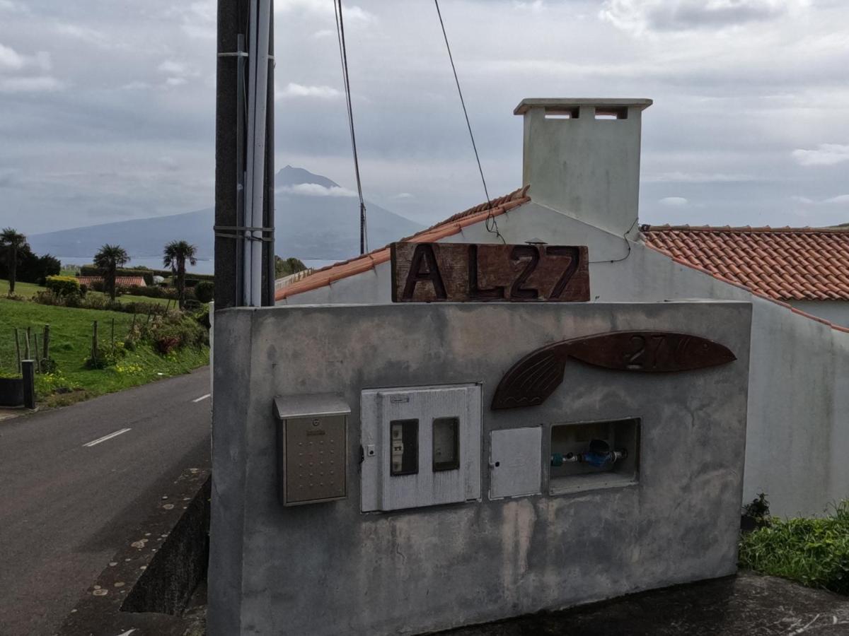 Apartamentos Praia Do Almoxarife Horta  Esterno foto
